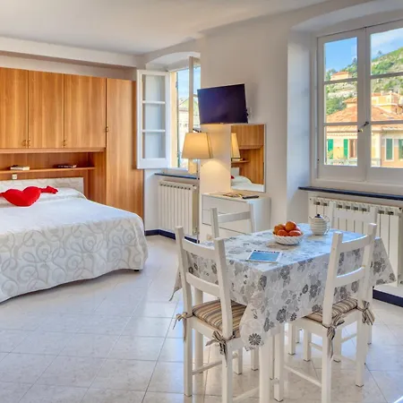 Paola Apartamento Levanto